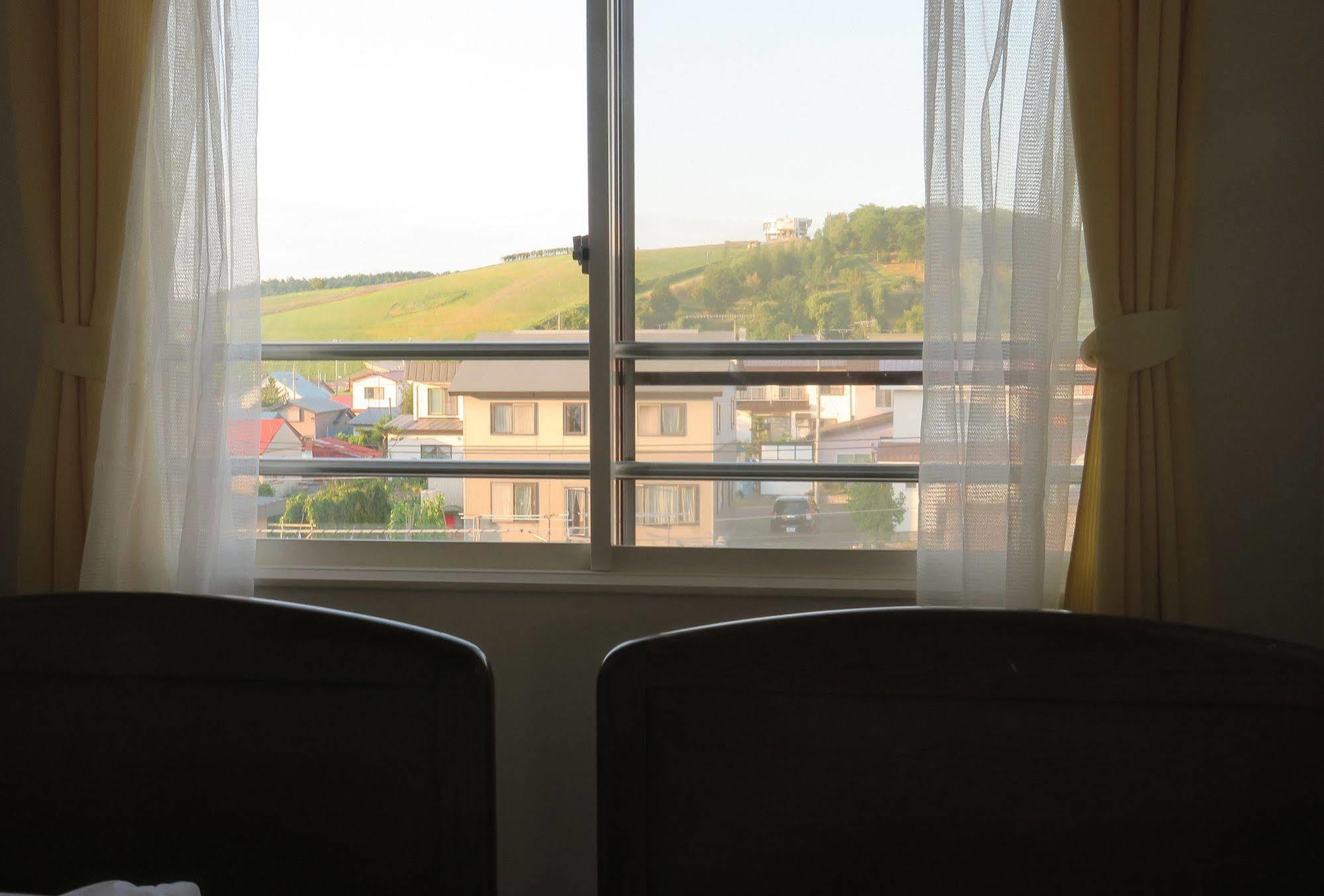 Вілла Frontier Sunrise Kamifurano Екстер'єр фото